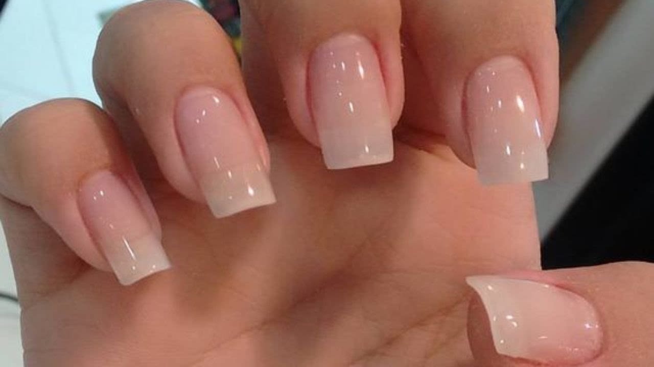 Cómo hacer uñas de gel en casa